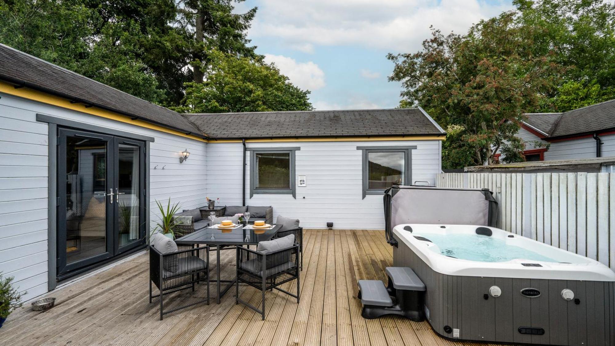 Kinnaird Woodland Lodges Pitlochry Esterno foto